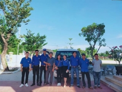 Phú Ninh tổ chức tham quan, chuyển giao kỹ thuật trồng nấm bào ngư cho đoàn viên thanh niên
