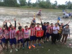 Đoàn xã Tam Đàn tổ chức giải Bóng đá nam 7 người năm 2017