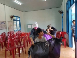 BCH Đoàn xã Tam Lãnh triển khai mô hình hớt tóc miễn phí cho người già, trẻ em và người có hoàn cảnh khó khăn