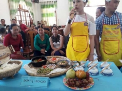 Đoàn xã Tam Lộc phối hợp với UBND xã và hội LHPN xã Tam Lộc  tổ chức Hội thi “Đầu bếp điểm 10”