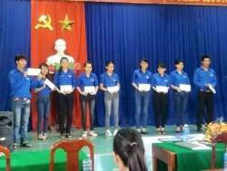 Đoàn xã Tam Phước đã tổ chức Hội thi “Tìm hiểu cuộc đời, tư tưởng, đạo đức, phong cách Hồ Chí Minh”.