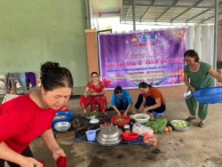 Hội LHTN - Hội LHPN xã Tam Thái tổ chức chương trình “Bữa cơm nhân ái - San sẻ yêu thương”.