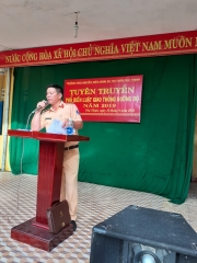 Trường THCS Nguyễn Hiền phối hợp với công an Huyện Phú Ninh tổ chức ngoại khóa Tuyên truyền phổ biến Luật giao thông đường bộ