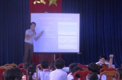 Huyện đoàn Phú Ninh tổ chức tập huấn phòng chống đuối nước và tai nạn thương tích trẻ em năm 2017