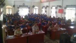 Huyện đoàn Phú Ninh tổ chức tổ chức hội thảo tư vấn giới thiệu việc làm
