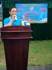 Đoàn trường THPT Trần Văn Dư và Nguyễn Dục phối hợp tổ chức Giải Bóng chuyền cho học sinh 2 trường