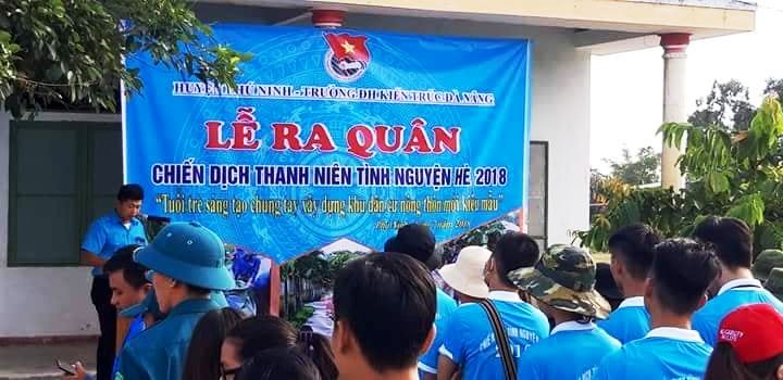 Huyện đoàn Phú Ninh phối hợp tổ chức Chiến dịch tình nguyện xây dựng Khu dân cư Nông thôn mới kiểu mẫu