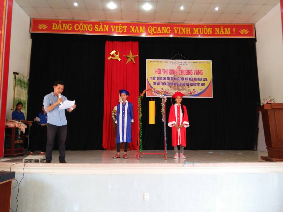 Đoàn xã Tam Lộc phối hợp tổ chức Hội thi “Rung chuông vàng về tuyên truyền xây dựng khu dân cư nông thôn mới kiểu mẫu gắn với tuyên truyền về biển đảo quê hương năm 2018”
