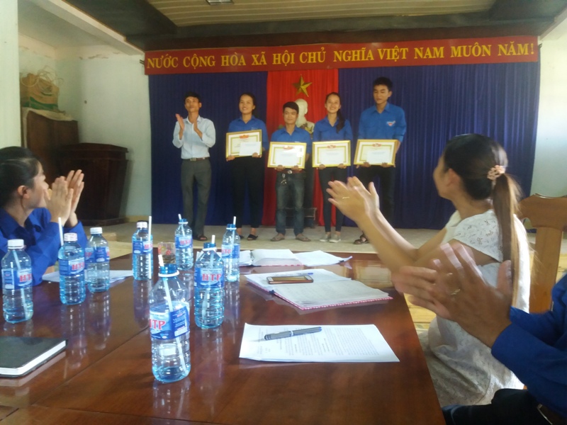 Ban chỉ đạo hoạt động hè xã Tam Lộc tổ chức tổng kết và tuyên dương khen thưởng các tập thể và cá nhân có thành tích xuất sắc hoạt động hè năm 2018