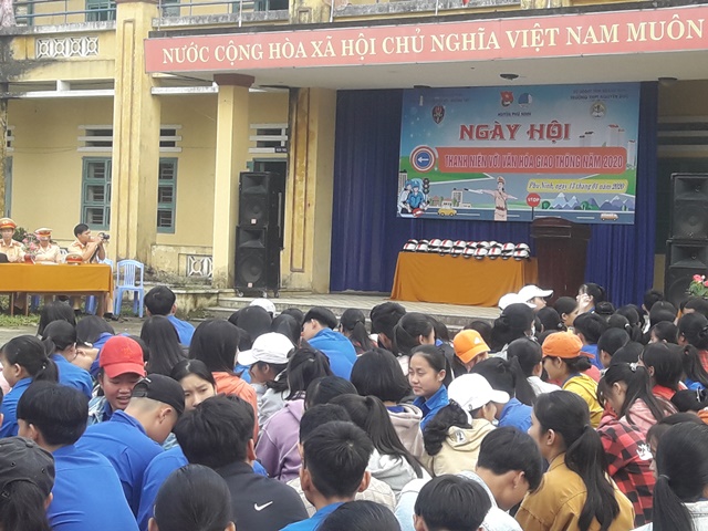 Huyện đoàn Phú Ninh tổ chức Ngày hội thanh niên với văn hóa giao thông  năm 2020