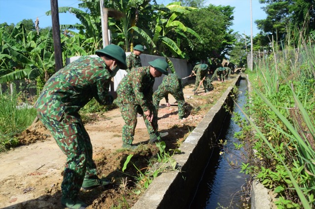 Ra quân chiến dịch tình nguyện hè tại Phú Ninh - Chung tay xây dựng Khu dân cư "Nông thôn mới kiểu mẫu"