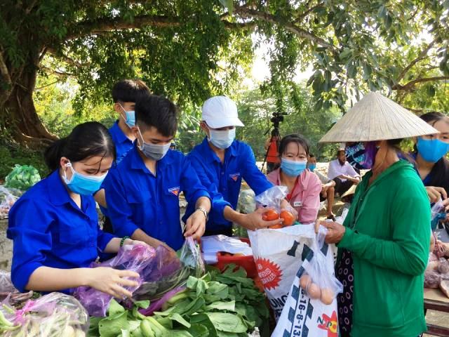 Tuổi trẻ Phú Ninh- tuyến đầu chống dịch