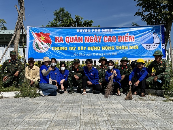 Phú Ninh ra quân Ngày cao điểm chung tay xây dựng nông thôn mới !