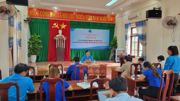 Hội LHTN huyện Phú Ninh tổ chức sơ kết giữa nhiệm kỳ 2019-2022 và góp ý các văn kiện Đại hội Đoàn các cấp !
