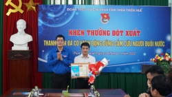 T.T Huế: Tuyên dương thanh niên dũng cảm cứu người đuối nước